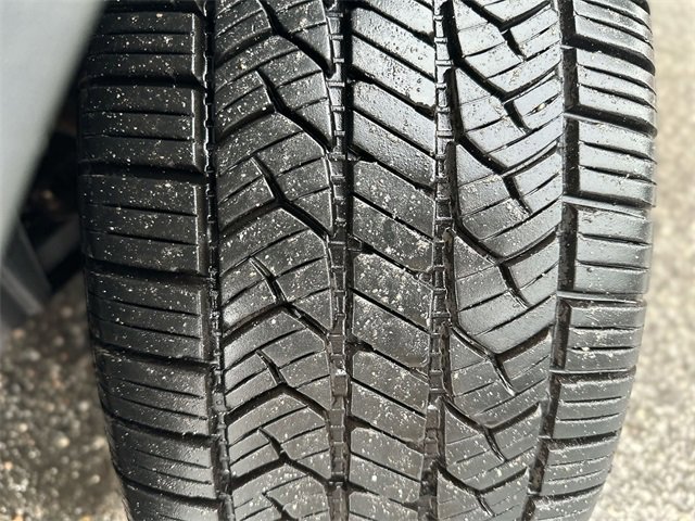 Certified 2017 Ford Escape Titanium w/ Equipment Group 301A image 11