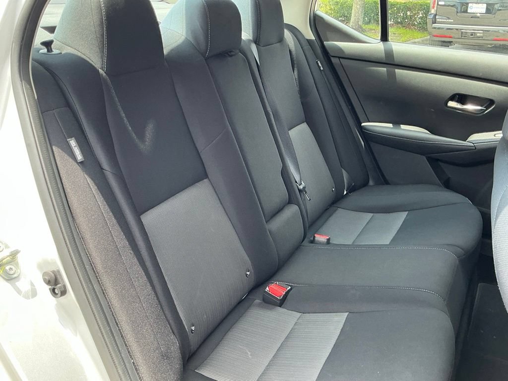 Used 2021 Nissan Sentra SV FWD image 24