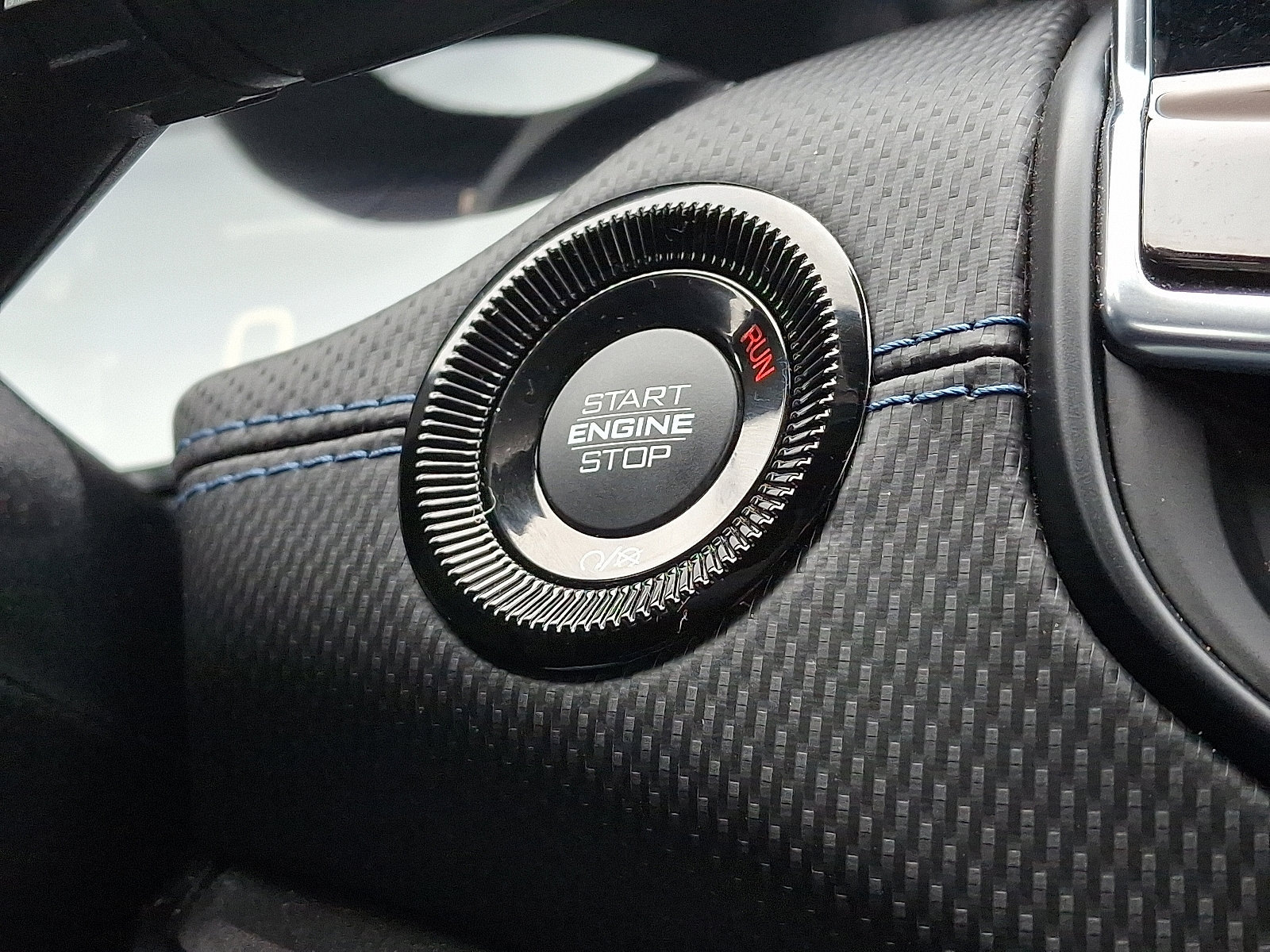 Used 2025 Jeep Compass Latitude w/ Altitude Special Edition image 32