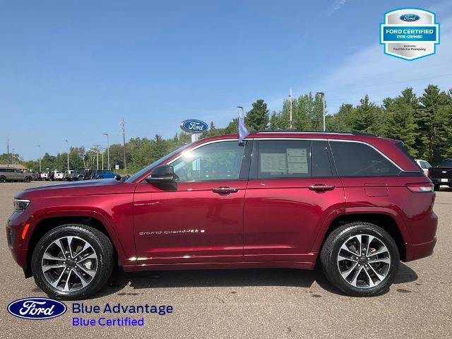 Used 2023 Jeep Grand Cherokee Overland w/ Luxury Tech Group IV AWD/4WD image 27