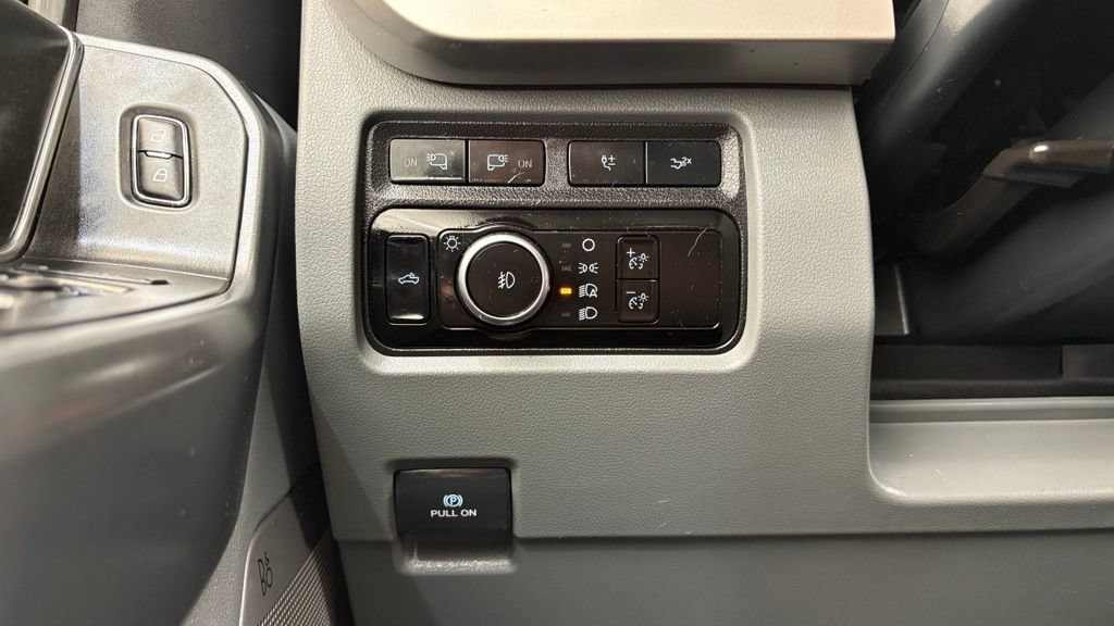 Certified 2023 Ford F350 XLT w/ Tremor Off-Road Package AWD/4WD image 38