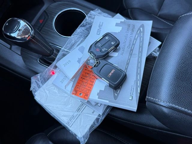 Used 2019 GMC Acadia SLT image 6