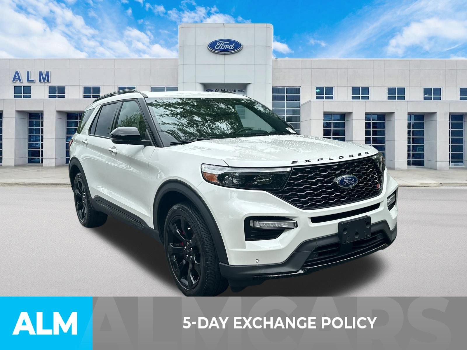 Certified 2023 Ford Explorer ST w/ Equipment Group 401A AWD/4WD image 3