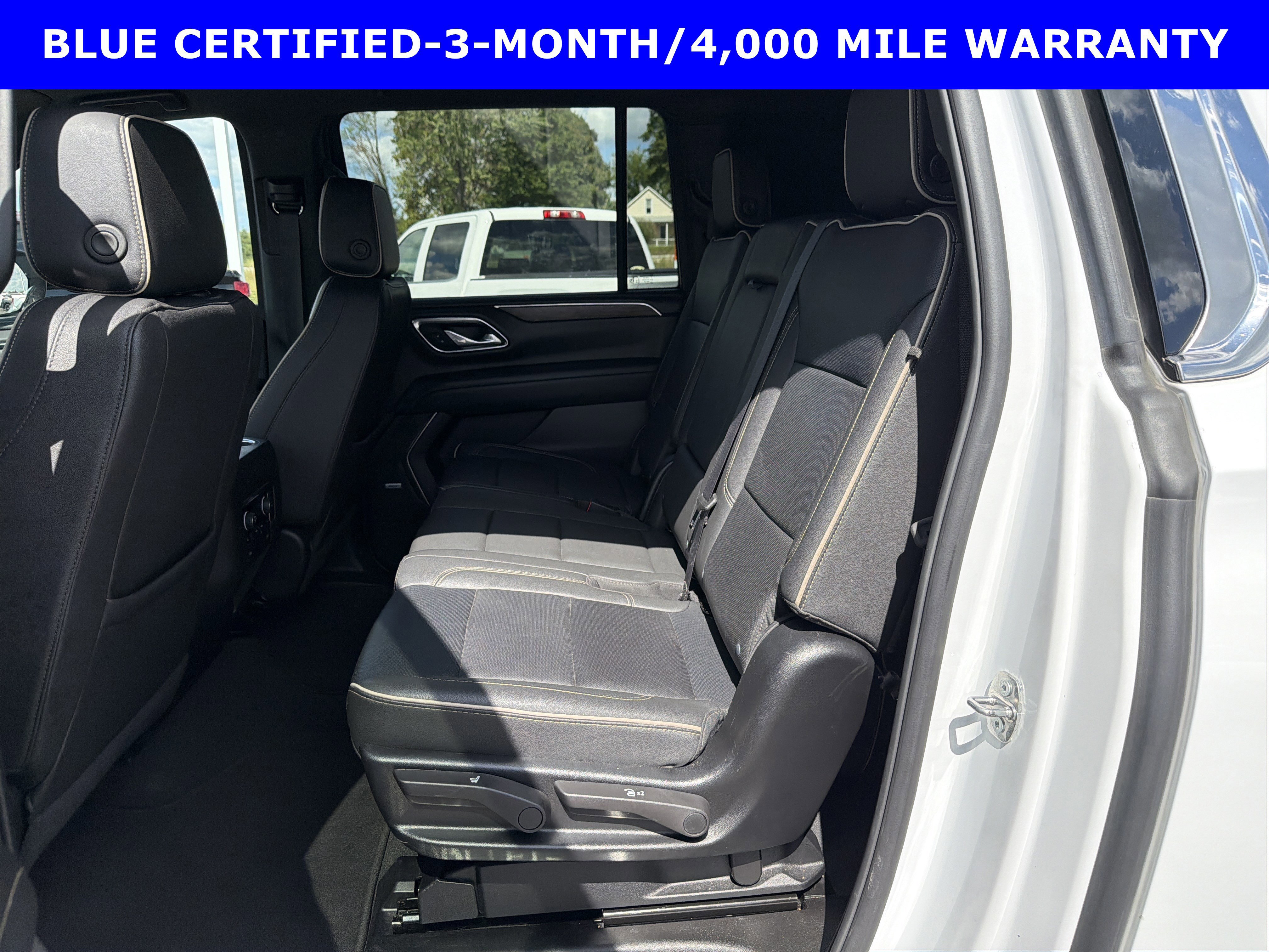 Used 2024 Chevrolet Suburban Premier image 11