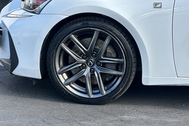 Used 2019 Lexus IS 300 F Sport image 34