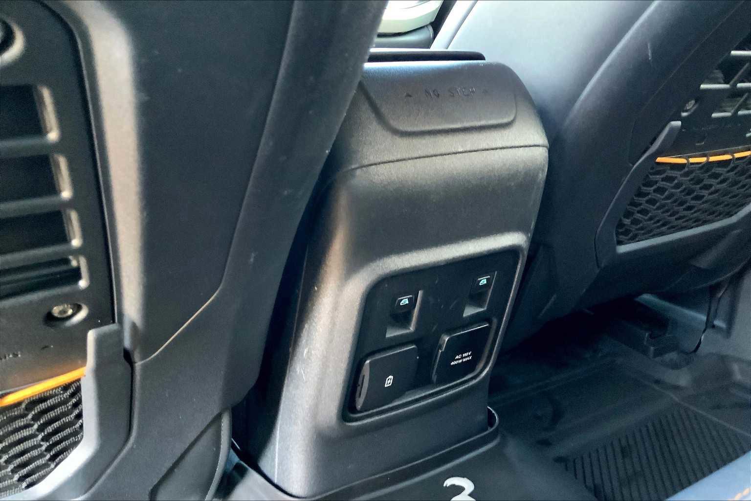 Certified 2022 Ford Bronco Badlands image 35