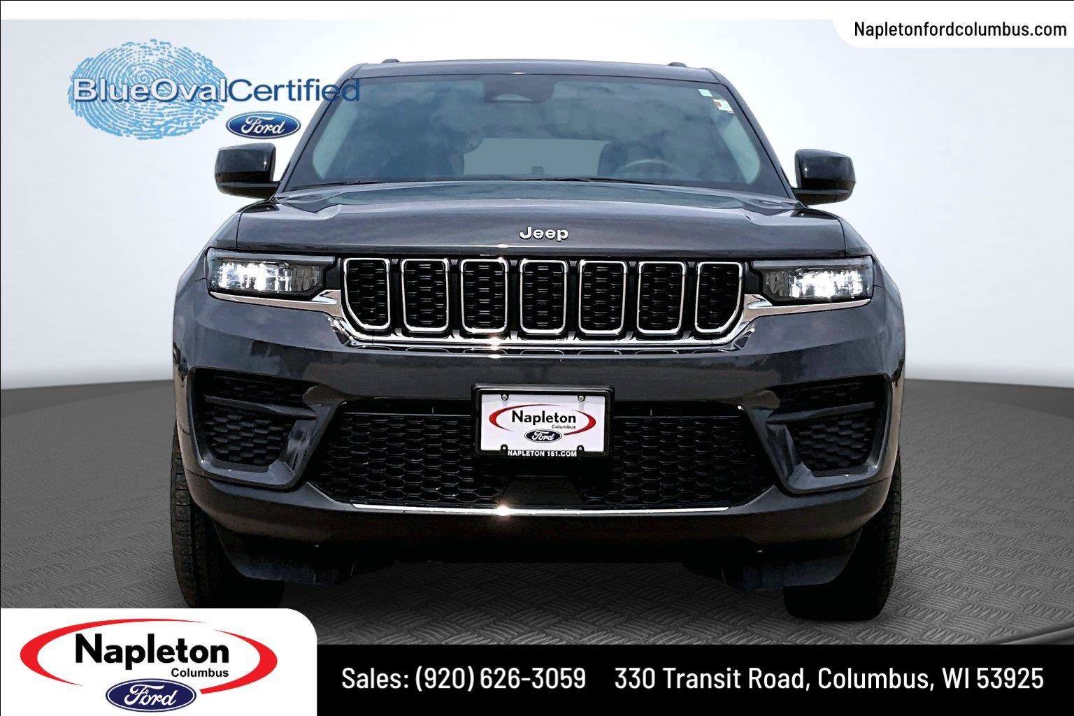 Used 2022 Jeep Grand Cherokee Laredo w/ Luxury Tech Group I AWD/4WD image 3