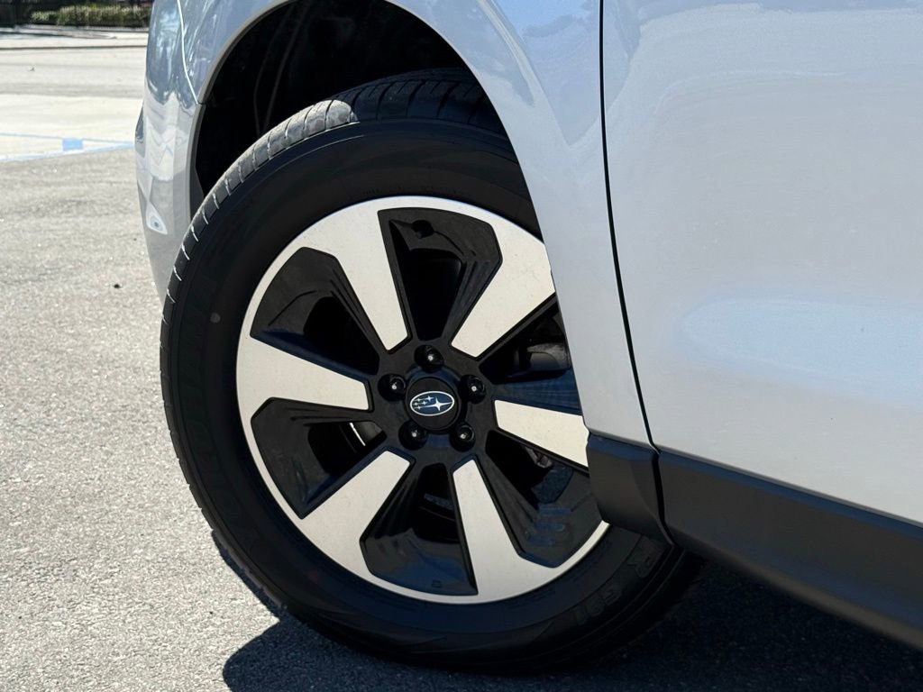 Used 2017 Subaru Forester 2.5i Premium w/ Popular Package #2A AWD/4WD image 17