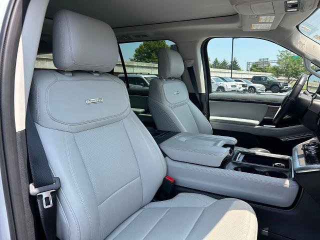 Certified 2025 Ford Expedition Max Platinum AWD/4WD image 19
