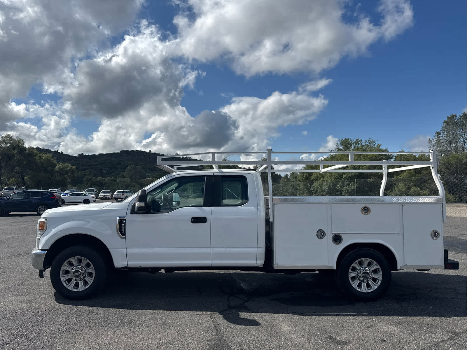 Certified 2022 Ford F250 XL w/ STX Appearance Package RWD image 8