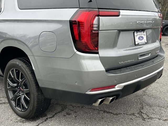 Used 2026 GMC Yukon XL Denali w/ Sun & Power Step Package image 12