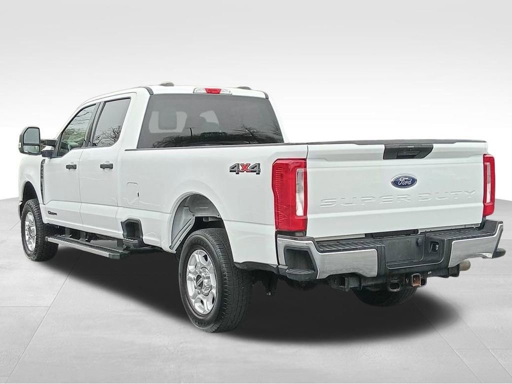 Certified 2025 Ford F250 XLT image 7