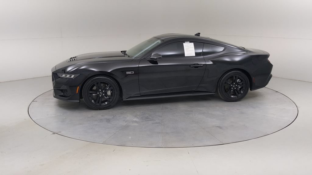 Certified 2025 Ford Mustang GT RWD image 18
