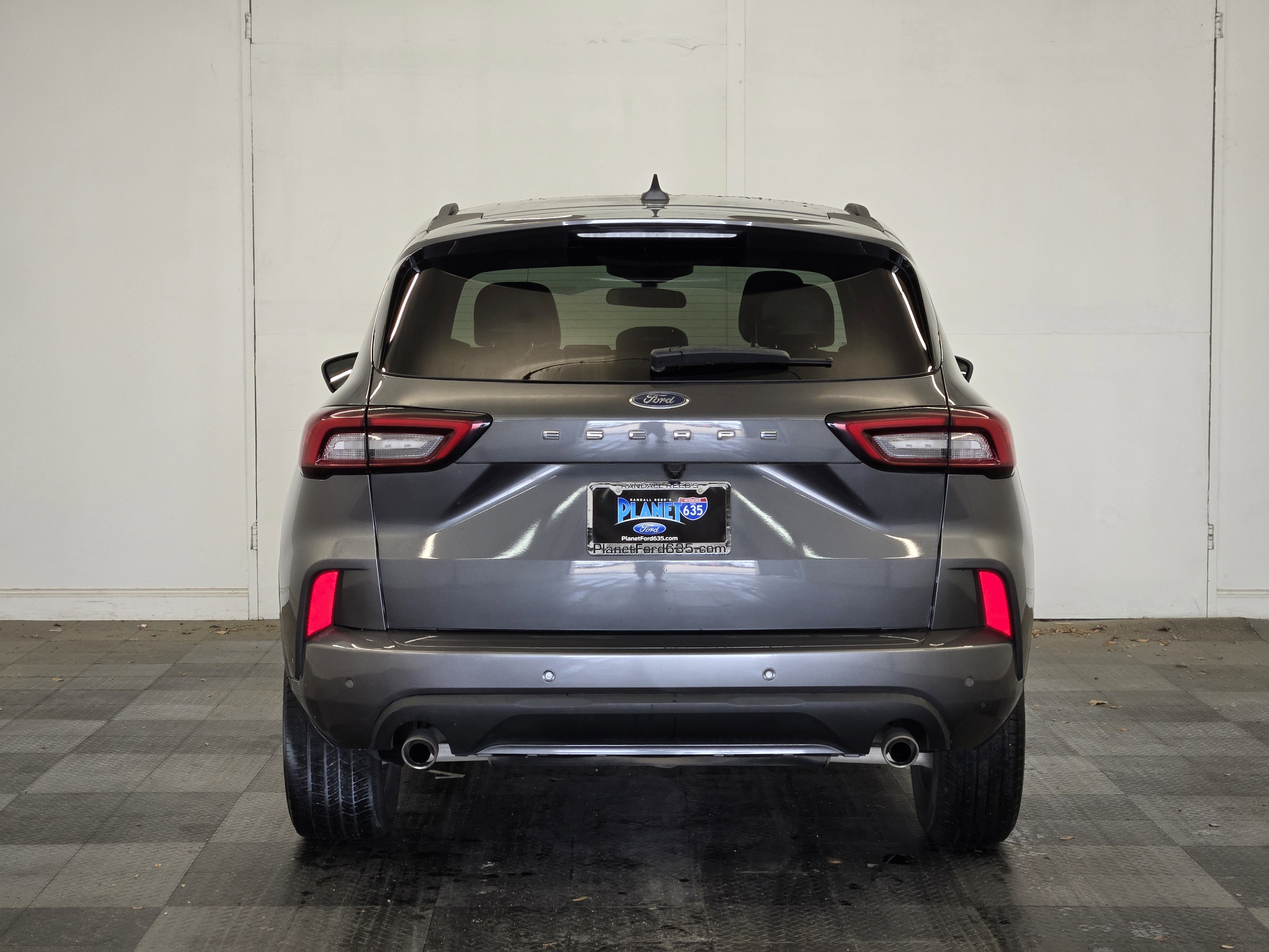 Certified 2023 Ford Escape ST-Line w/ Tech Pack #1 FWD image 6