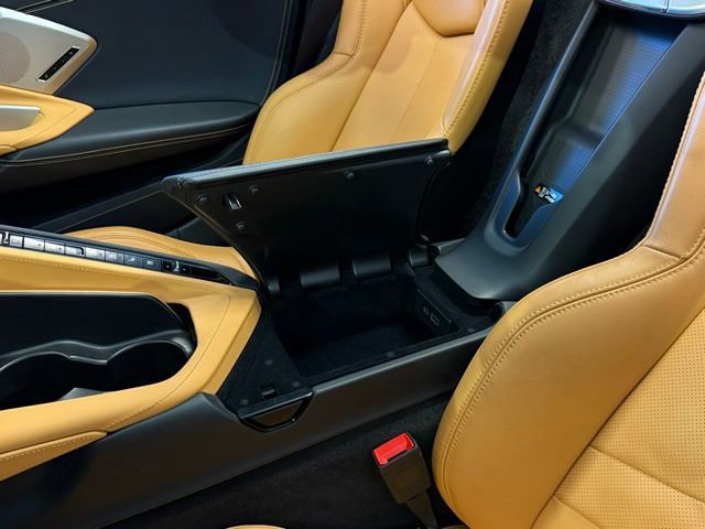 Used 2024 Chevrolet Corvette Stingray Preferred Conv w/ 2LT image 34