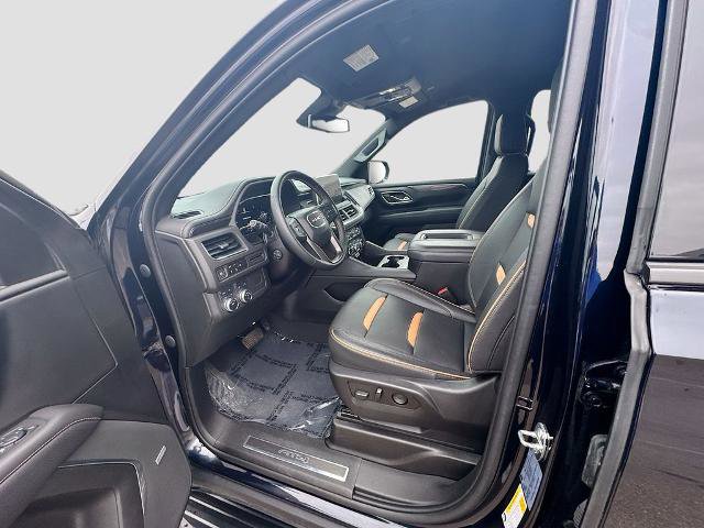 Used 2023 GMC Yukon AT4 AWD/4WD image 18