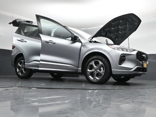 Certified 2024 Ford Escape ST-Line w/ Tech Pack #1 AWD/4WD image 52