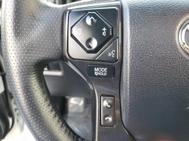 Used 2020 Toyota 4Runner Nightshade image 26