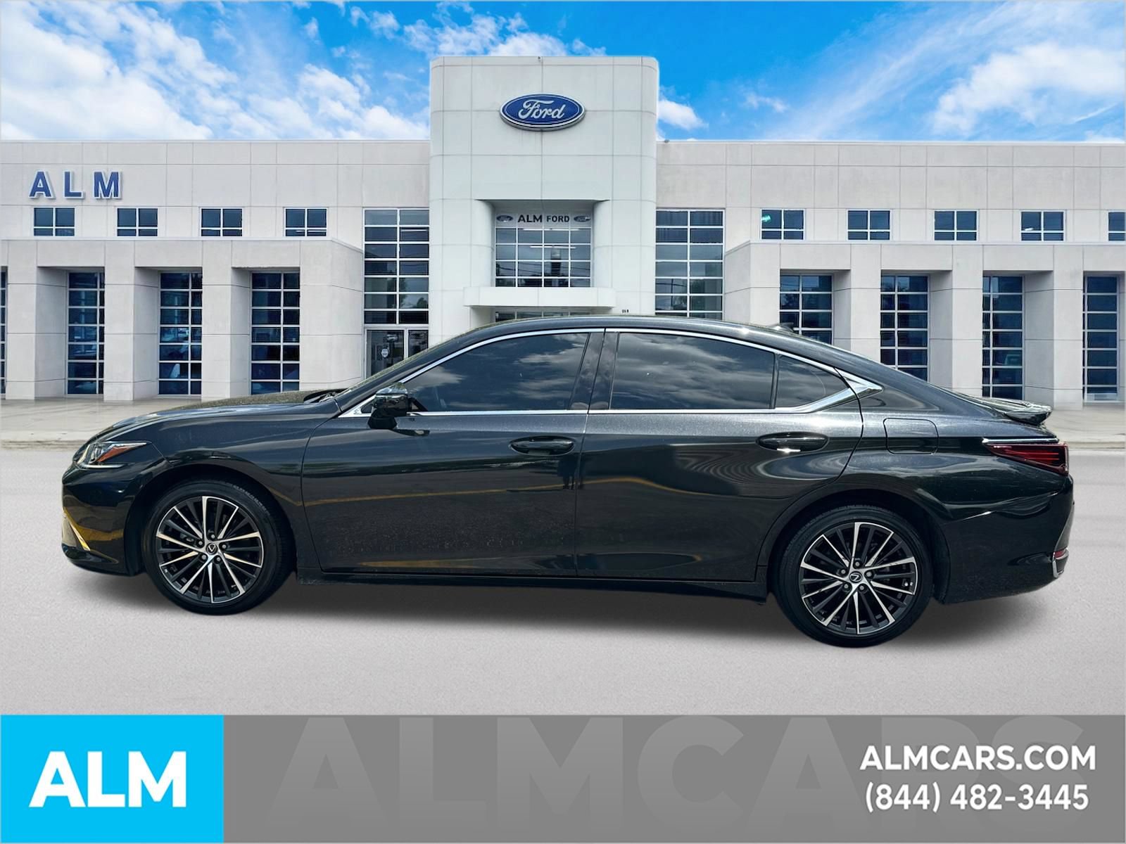 Used 2022 Lexus ES 300h w/ Premium Package FWD image 9
