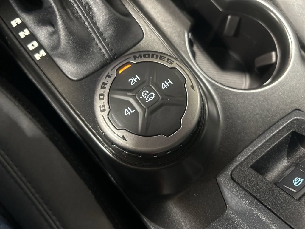 Certified 2022 Ford Bronco Black Diamond image 28