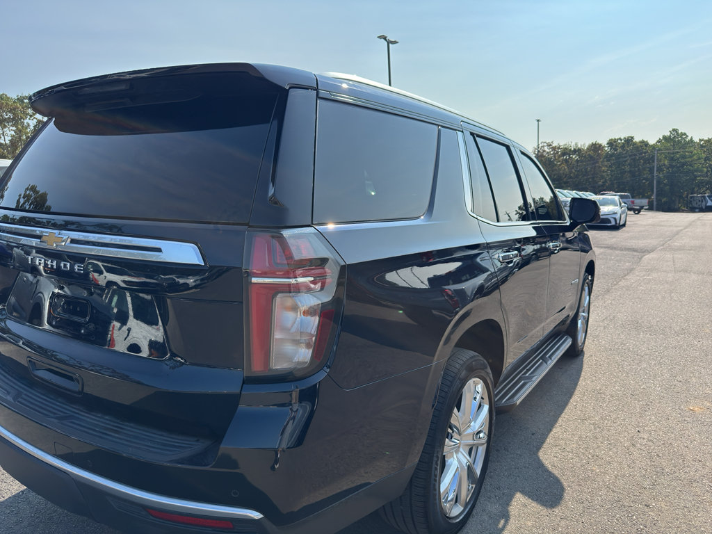 Used 2022 Chevrolet Tahoe High Country AWD/4WD image 5