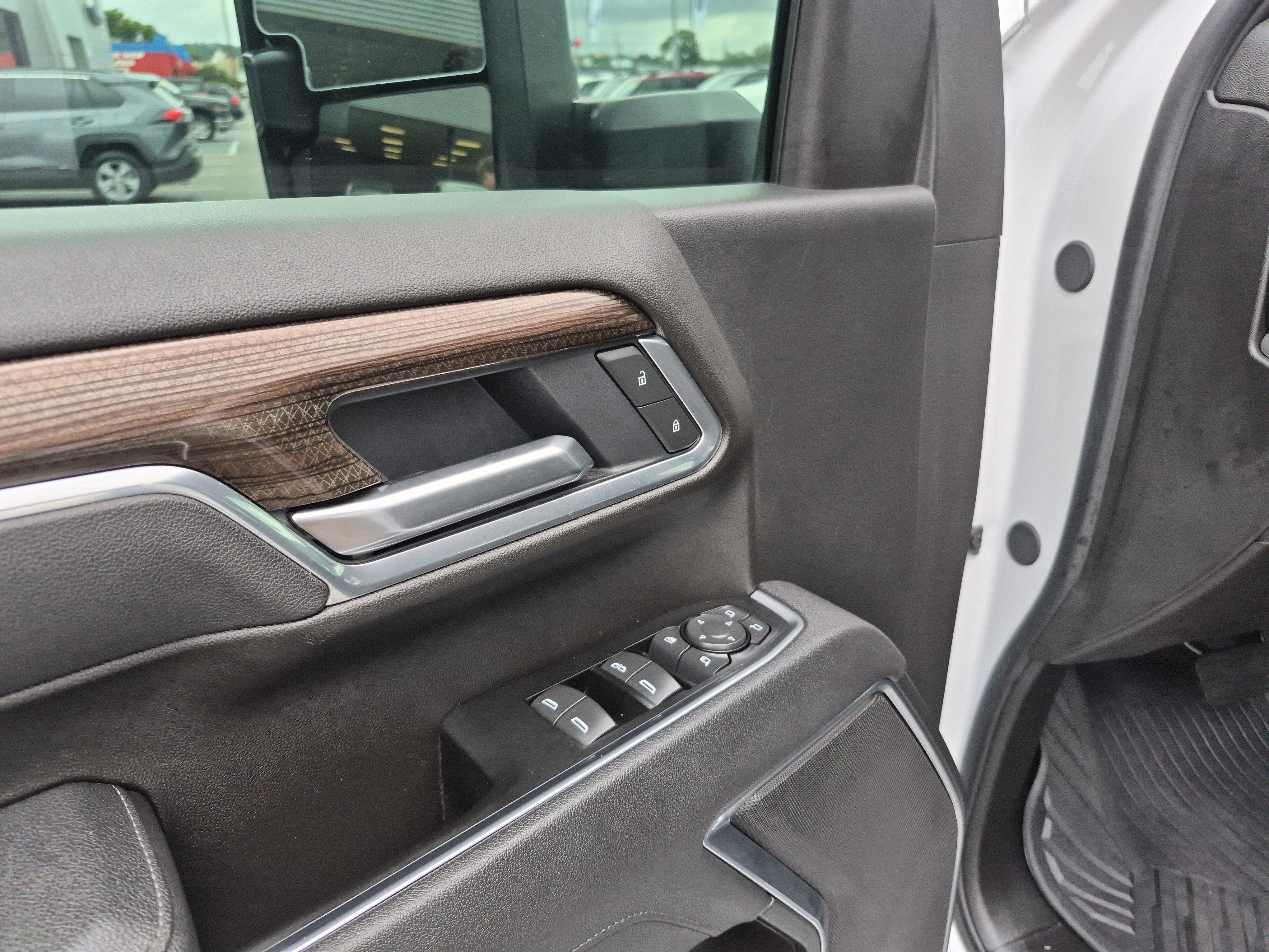 Used 2026 Chevrolet Silverado 2500 LT w/ All Star Edition AWD/4WD image 13