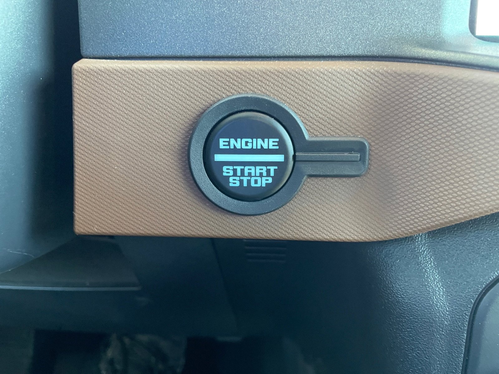 Certified 2024 Ford Bronco Outer Banks AWD/4WD image 24