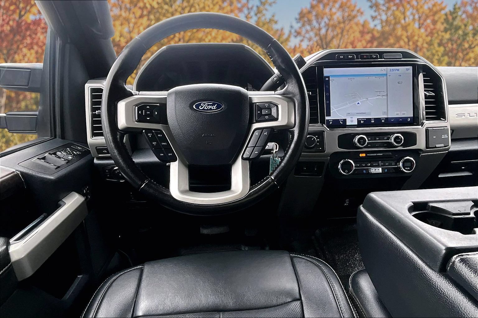 Certified 2022 Ford F350 Lariat w/ Lariat Value Package AWD/4WD image 6