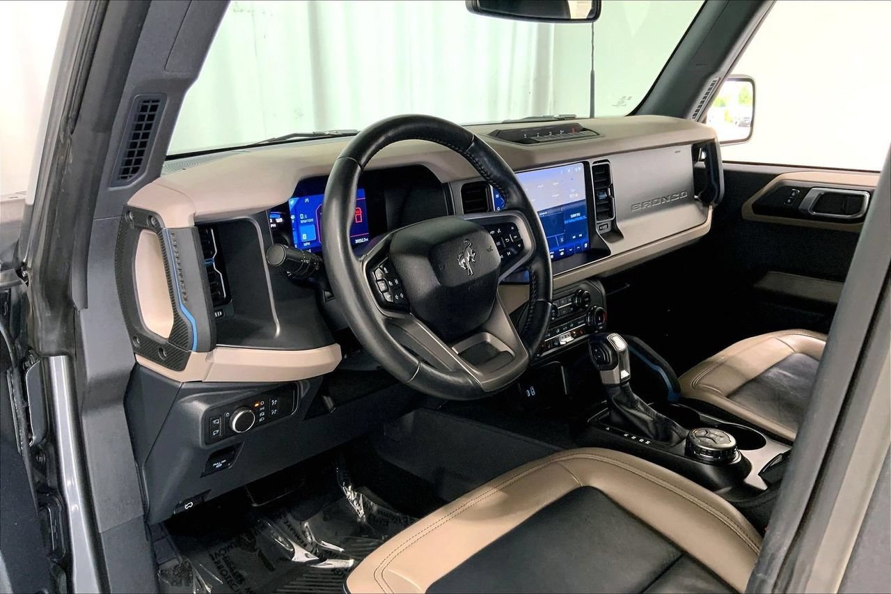 Certified 2022 Ford Bronco Wildtrak AWD/4WD image 14