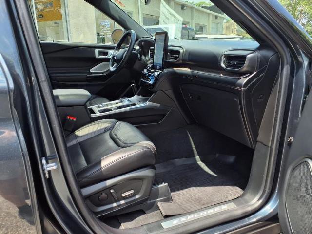 Certified 2022 Ford Explorer Platinum w/ Equipment Group 601A image 12