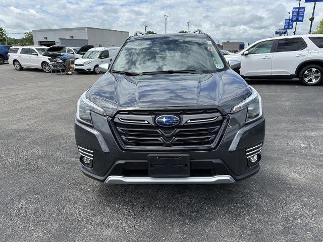 Used 2023 Subaru Forester Touring AWD/4WD image 2