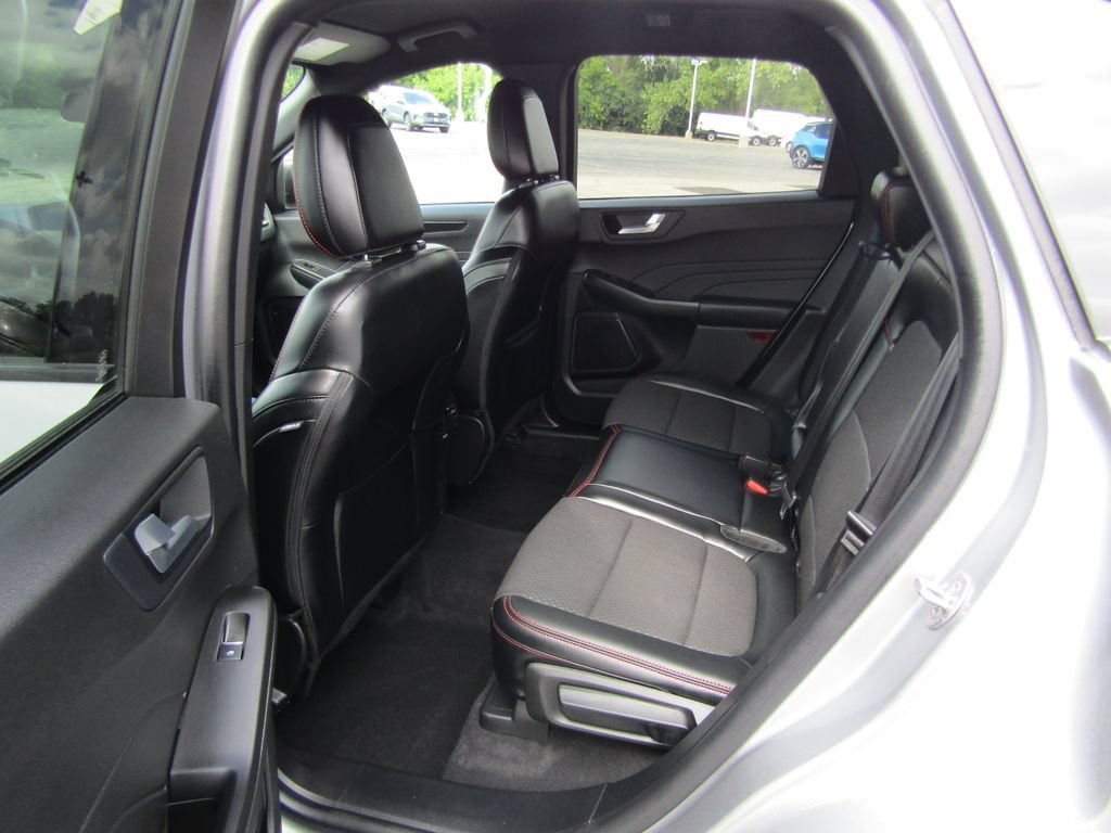 Certified 2023 Ford Escape ST-Line w/ Tech Pack #1 AWD/4WD image 16