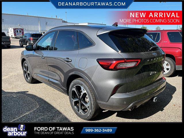 Certified 2024 Ford Escape ST-Line Select w/ Tech Pack #2 AWD/4WD image 4