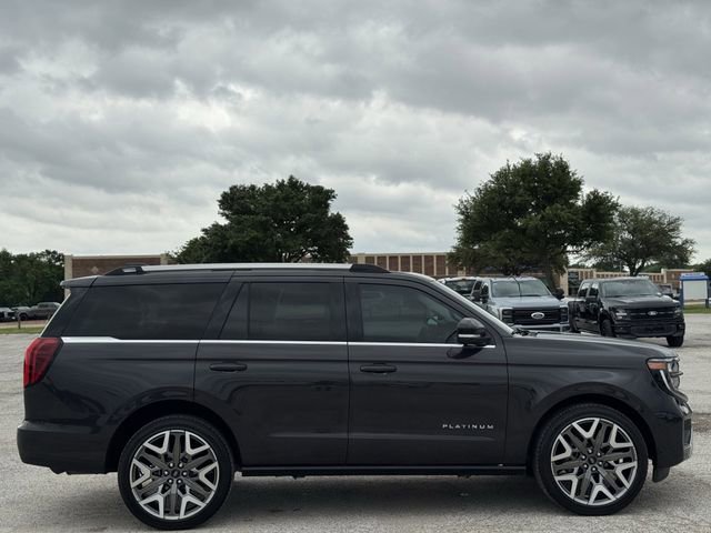 Certified 2025 Ford Expedition Platinum w/ Platinum Ultimate Package image 3