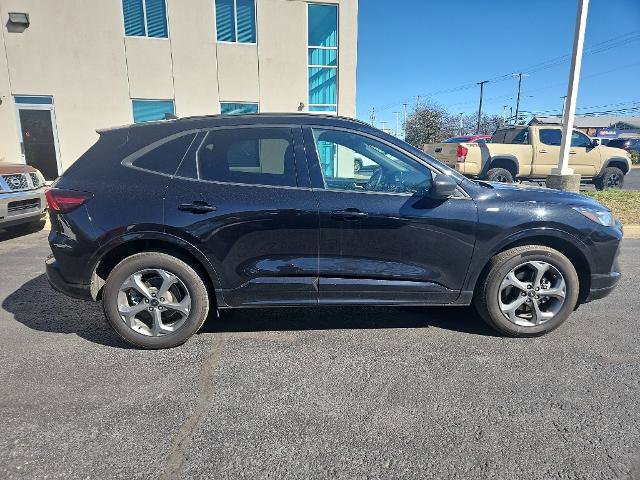 Certified 2023 Ford Escape ST-Line image 4