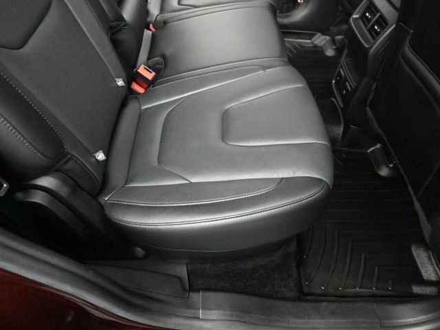 Certified 2017 Ford Edge Titanium w/ Technology Package image 26