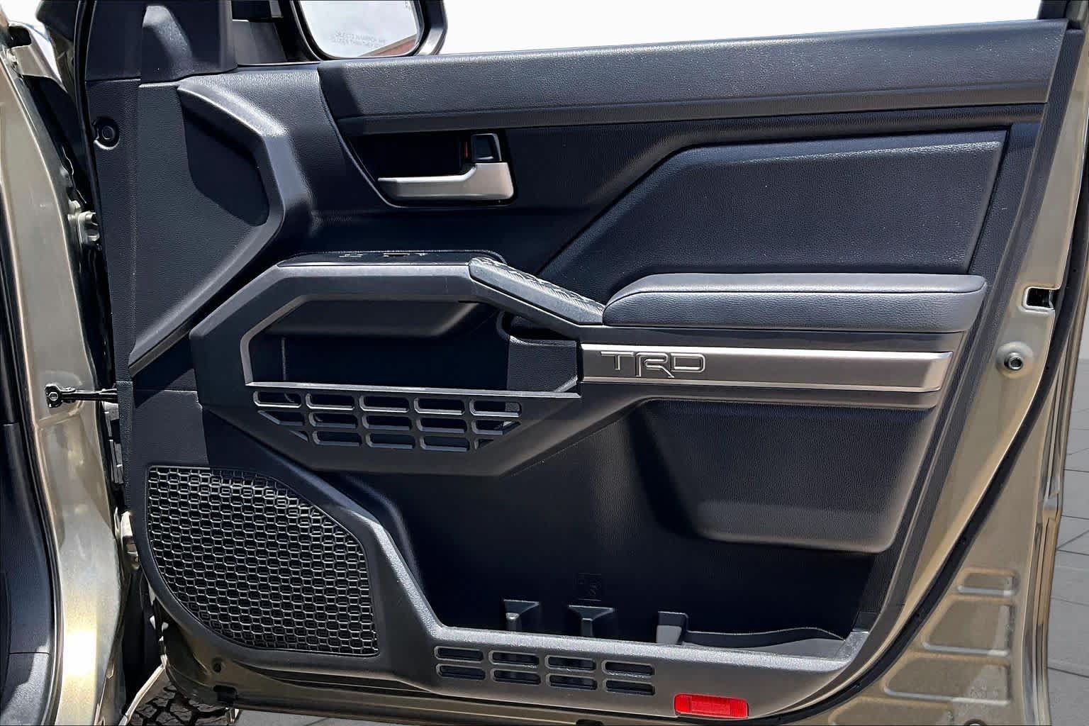 Used 2025 Toyota Tacoma TRD Sport AWD/4WD image 21