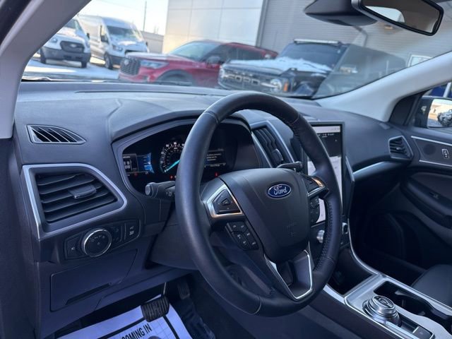 Certified 2022 Ford Edge SEL w/ Convenience Package image 13