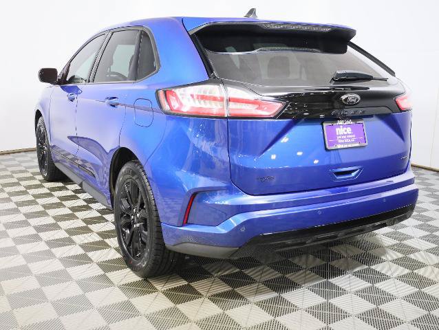 Certified 2024 Ford Edge SE w/ Black Appearance Package AWD/4WD image 8