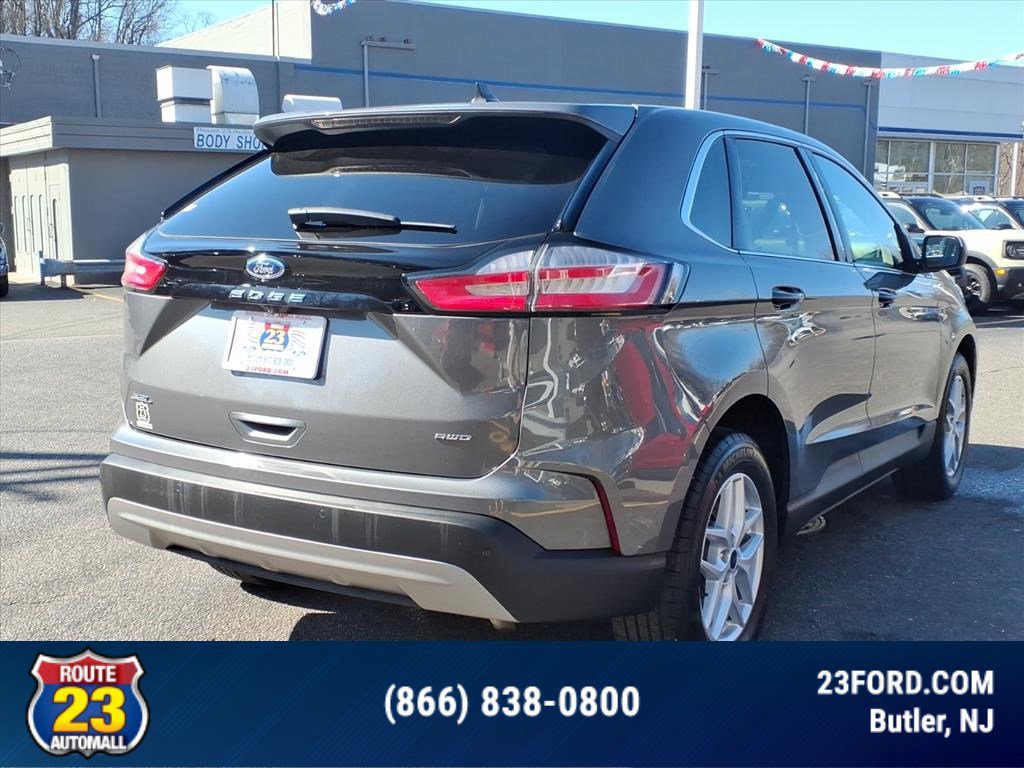 Certified 2022 Ford Edge SEL w/ Convenience Package AWD/4WD image 5