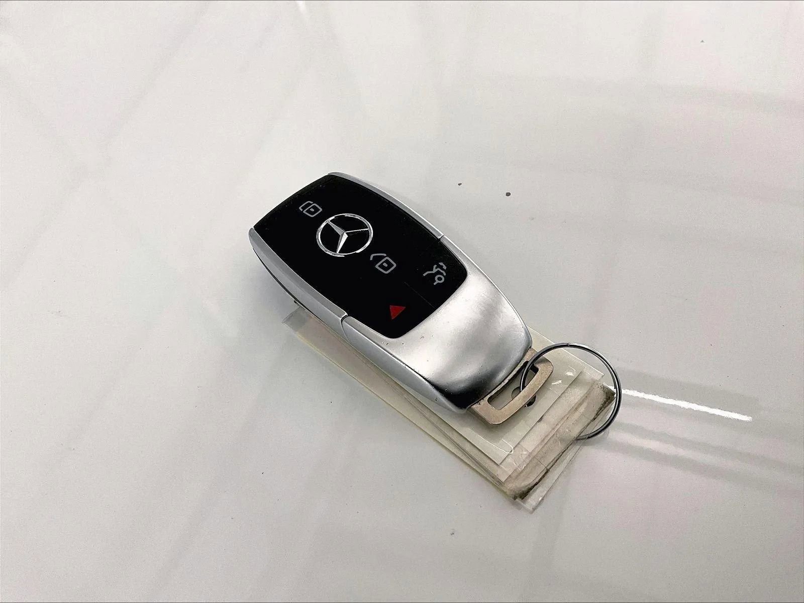 Used 2021 Mercedes-Benz GLB 250 4MATIC image 9