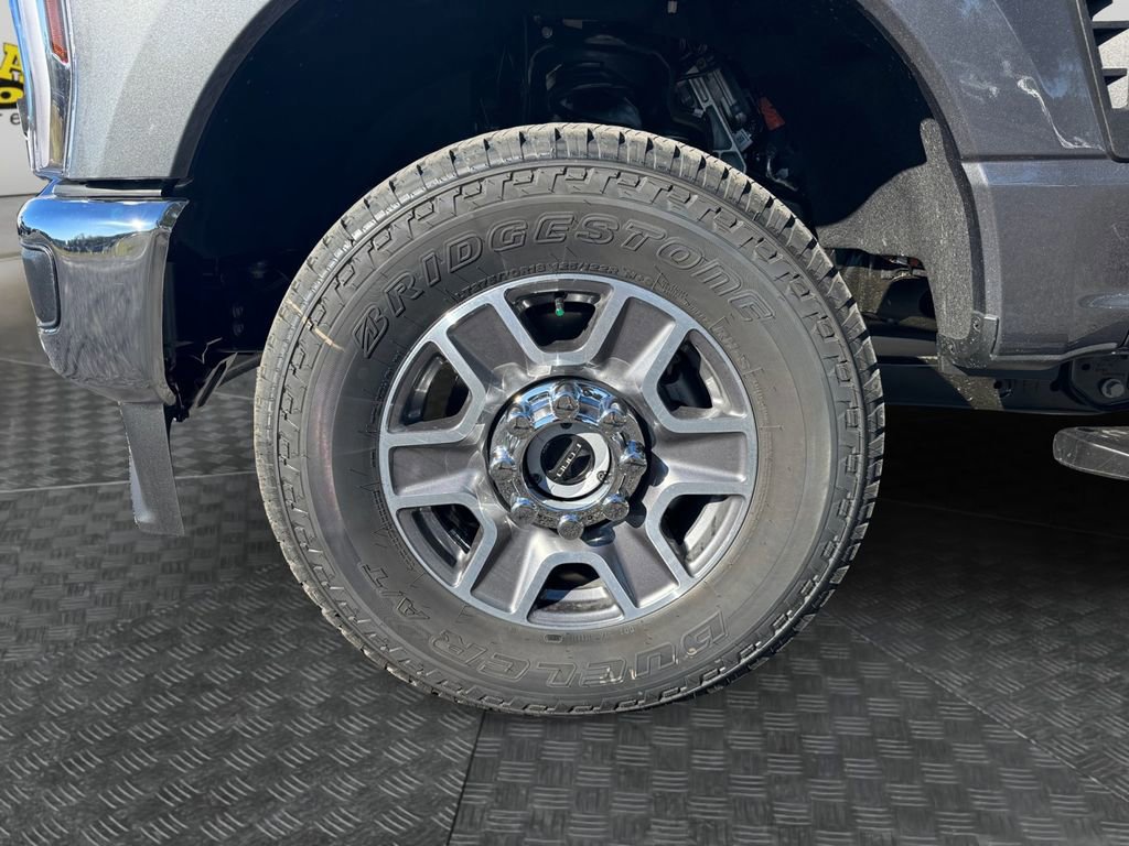 Certified 2026 Ford F350 Lariat w/ Lariat Premium Package image 20