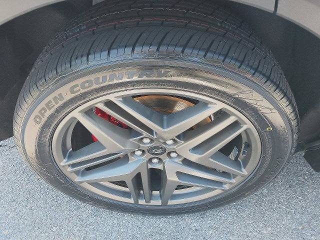 Certified 2025 Ford Explorer ST AWD/4WD image 11