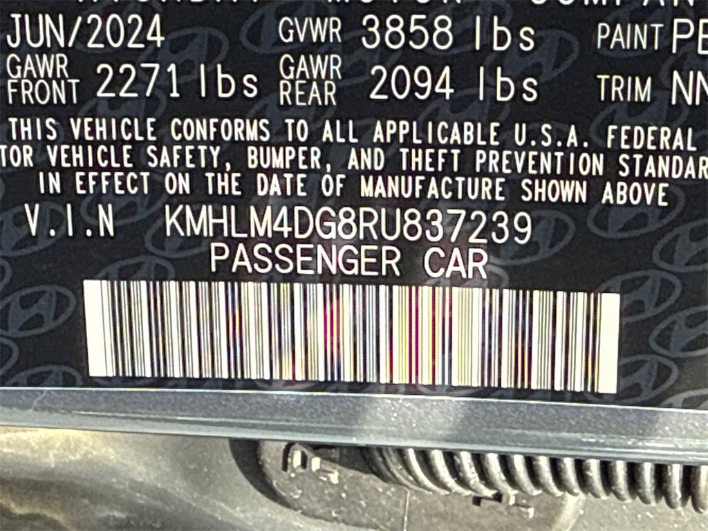 Used 2024 Hyundai Elantra SEL image 32