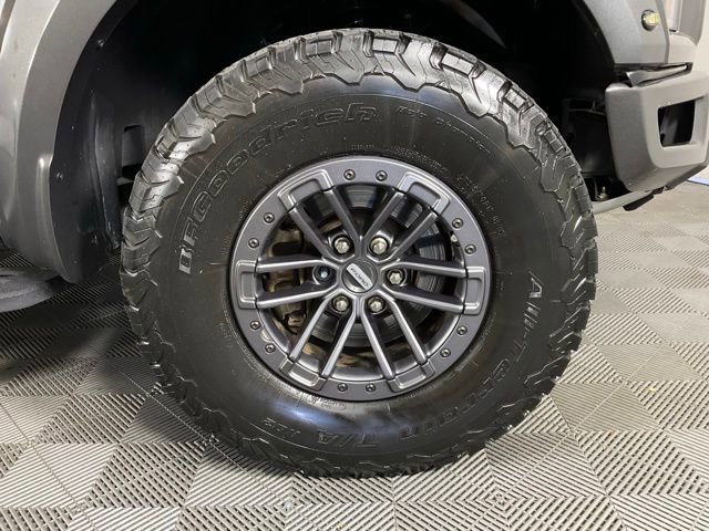 Certified 2019 Ford F150 Raptor w/ Equipment Group 802A Luxury image 10
