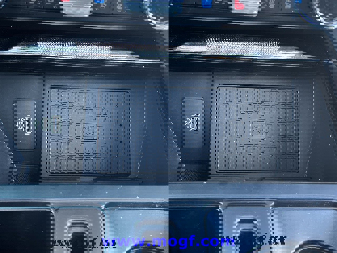 Certified 2025 Ford F150 Lariat w/ Equipment Group 501A Mid image 16