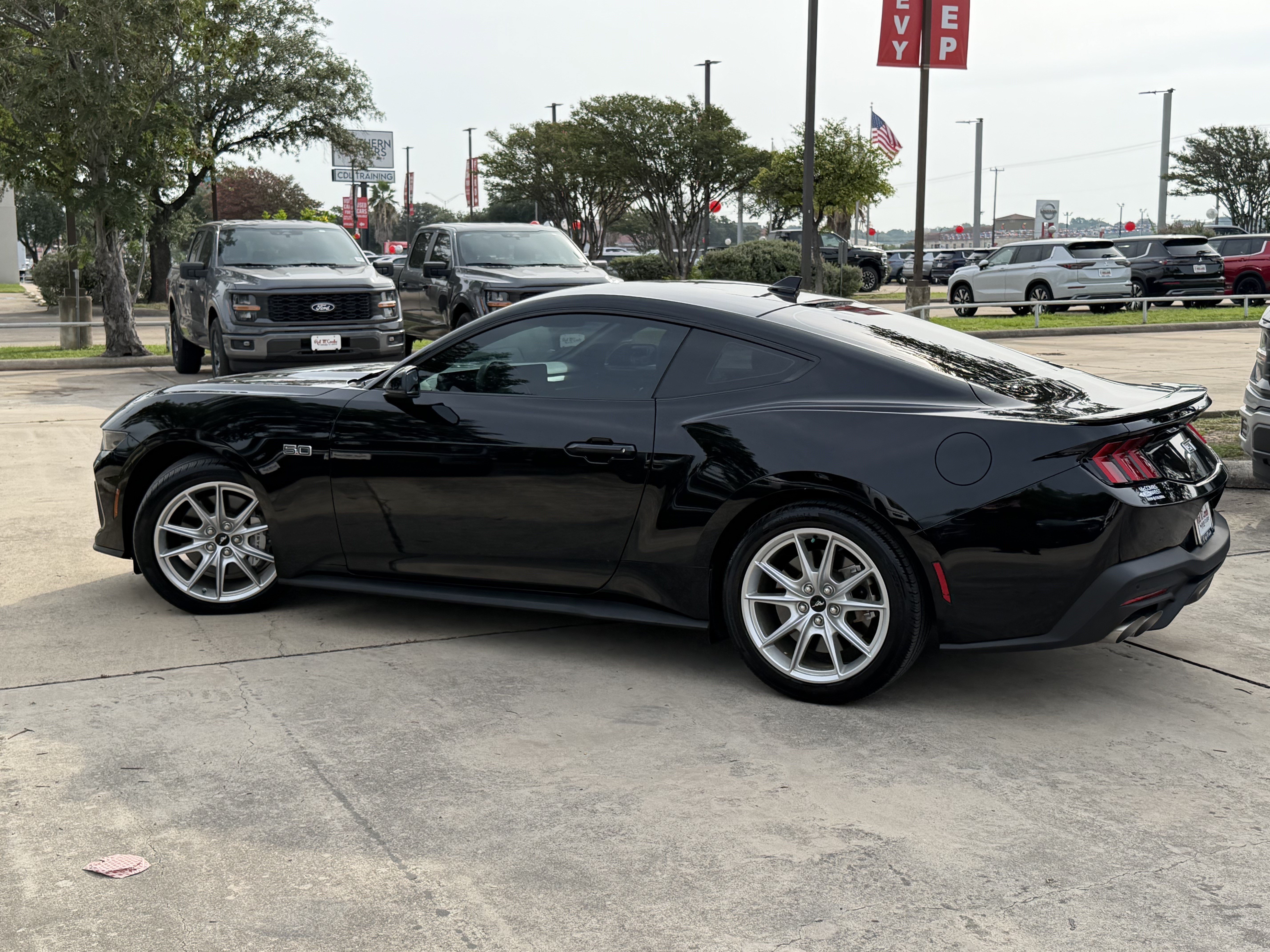 Certified 2025 Ford Mustang GT Premium RWD image 7
