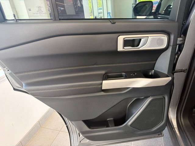 Certified 2024 Ford Explorer Limited w/ Limited Technology Package AWD/4WD image 20
