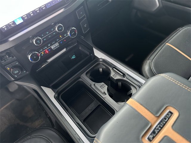 Certified 2024 Ford F250 Platinum w/ FX4 Off-Road Package image 21