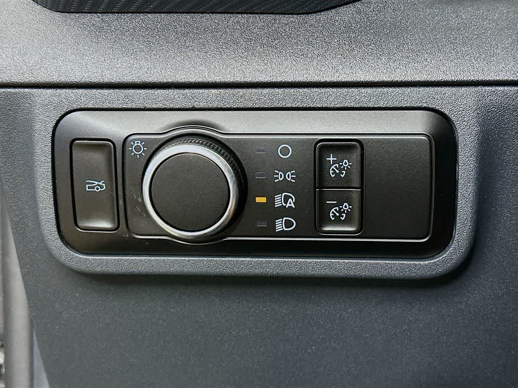 Certified 2024 Ford Mustang Coupe RWD image 23